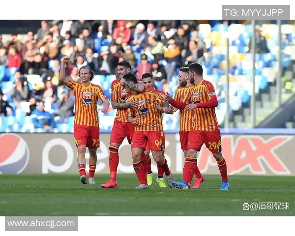 西甲赛场惊现冷门里昂与阿森纳激战成平局乌龙球引发全场轰动