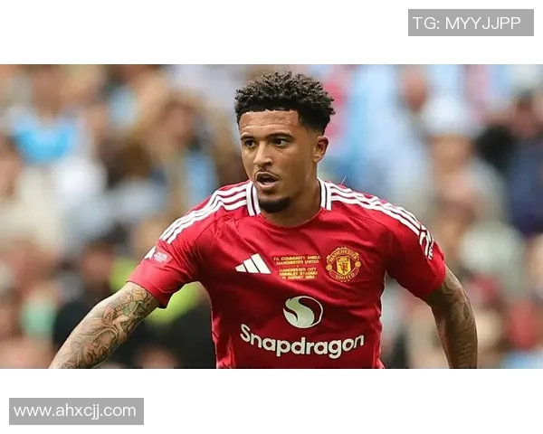 中超热战曼联大胜尤文点球争议引发全场沸腾 中超热战曼联大胜尤文点球争议引发全场沸腾