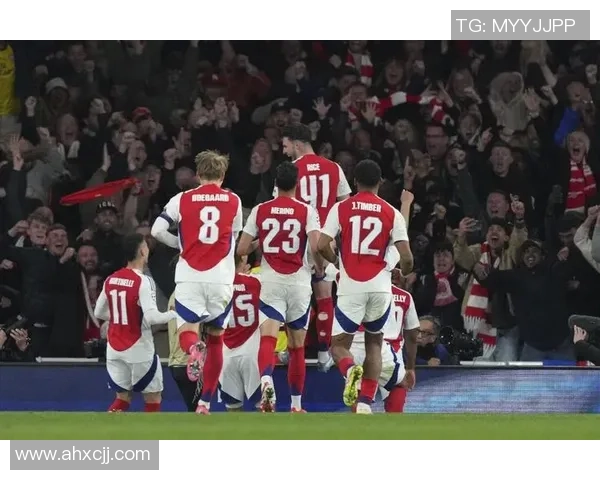 英超大战：曼联狂胜拜仁五球大捷引发全场震动赛后深度解析