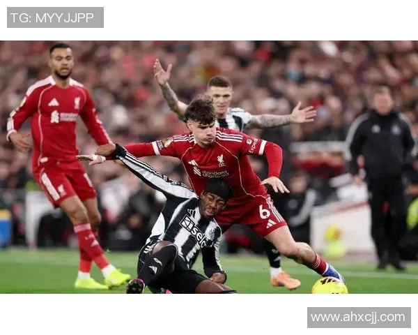 世界杯精彩对决里昂与利物浦1比1平局绝杀瞬间震撼全场十大进球回顾