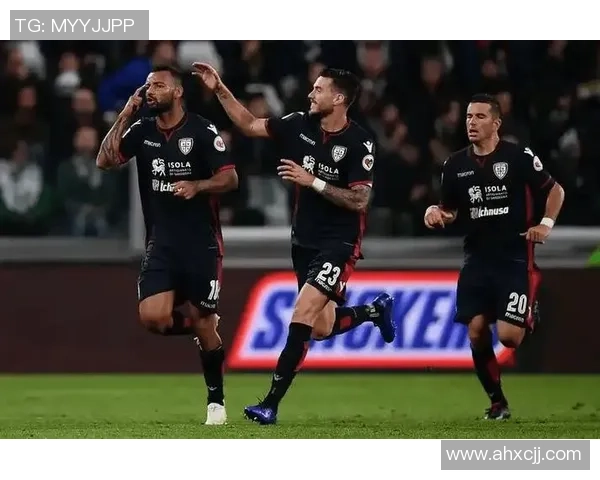 欧联杯精彩对决里昂大胜AC米兰5-0逆转全场激情瞬间回顾 欧联杯精彩对决里昂大胜AC米兰5-0逆转全场激情瞬间回顾