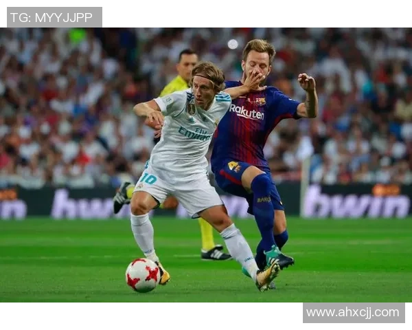 皇马在世界杯激战中以1-0战胜巴萨十大精彩进球瞬间引爆全场 皇马在世界杯激战中以1-0战胜巴萨十大精彩进球瞬间引爆全场